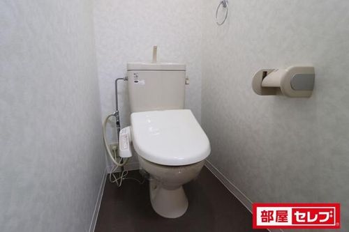 フォーブル平和が丘202の内装