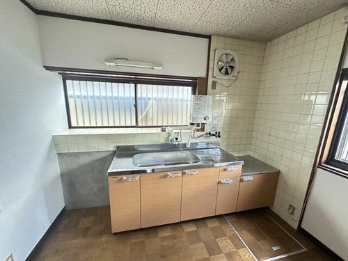 兵庫県姫路市飾磨区加茂北(一戸建)の賃貸物件のキッチン