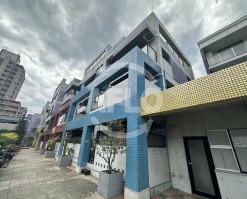 シオンズガーデン花川の外観