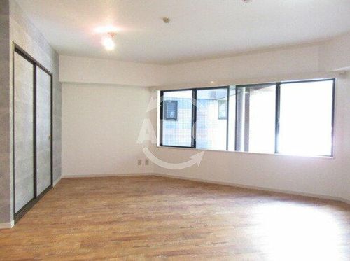 シオンズガーデン花川の居間