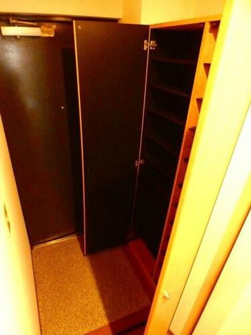 福岡県大野城市下大利4丁目(マンション)の賃貸物件の玄関