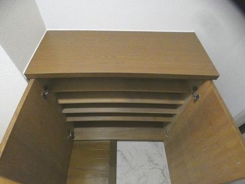 福岡県春日市春日原北町1丁目(マンション)の賃貸物件の玄関