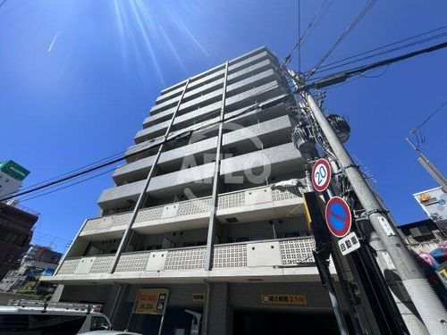 ウィスタリア新北野の外観