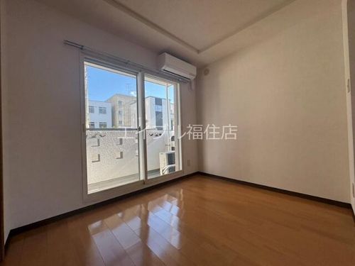 グランジェ月寒公園の内装