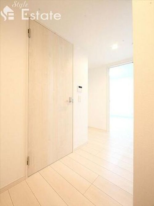 愛知県名古屋市中川区草平町1丁目(アパート)の賃貸物件の玄関