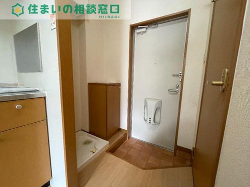 愛知県額田郡幸田町大字菱池字下田(アパート)の賃貸物件の玄関