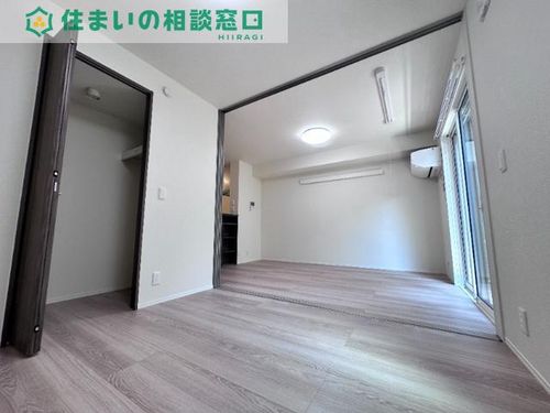 愛知県岡崎市赤渋町字袖広(アパート)の賃貸物件の内装