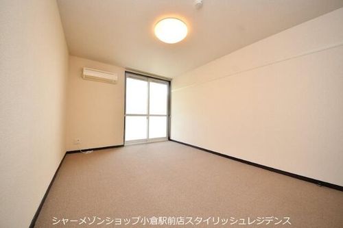 レオネクストドルチェイケベの居間