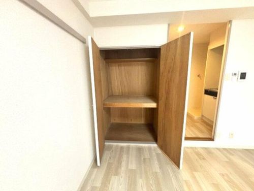 メゾンシャテーニュ406の内装