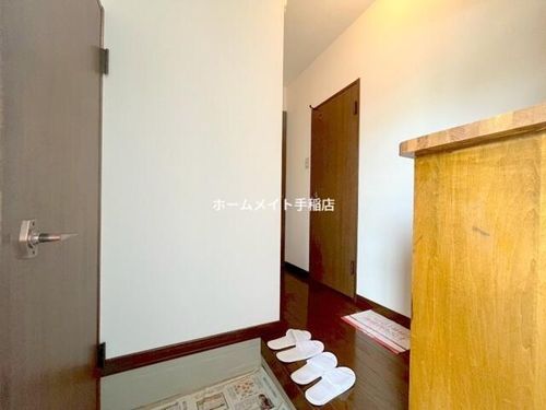 北海道札幌市手稲区前田一条8丁目(アパート)の賃貸物件の玄関