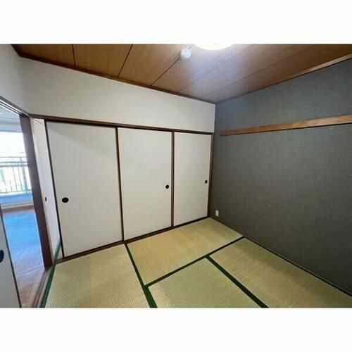 ファミールハイツ北大阪1号棟の内装