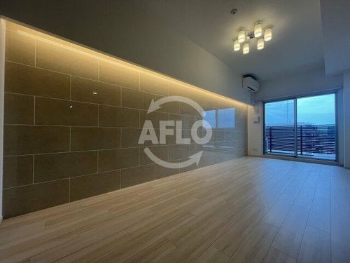 プレジオ西中島ASIANの居間