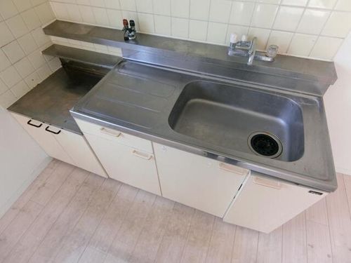 大阪府茨木市真砂1丁目(マンション)の賃貸物件のキッチン