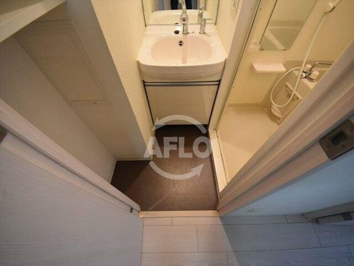 プレサンスタワー北浜の内装