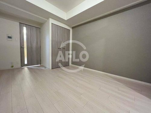 スプランディッド堀江の居間