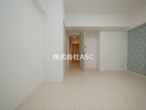 メインステージ心斎橋EASTの居間