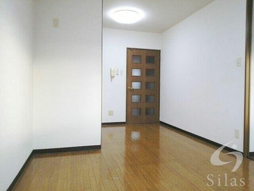 大阪府東大阪市御厨南2丁目(マンション)の賃貸物件の内装