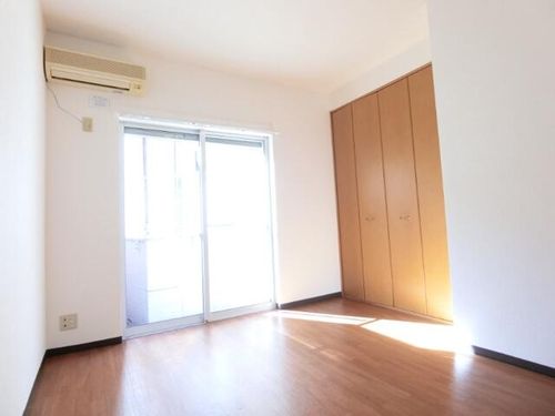 リーフジャルダン富田駅前101の内装