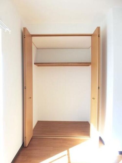 リーフジャルダン富田駅前101の内装