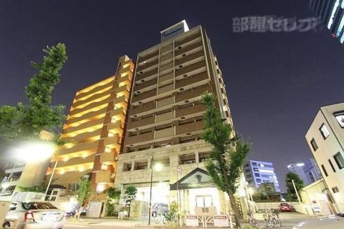 プレサンス名古屋駅前の外観