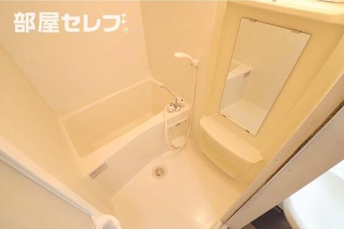 プレサンス名古屋駅前の風呂