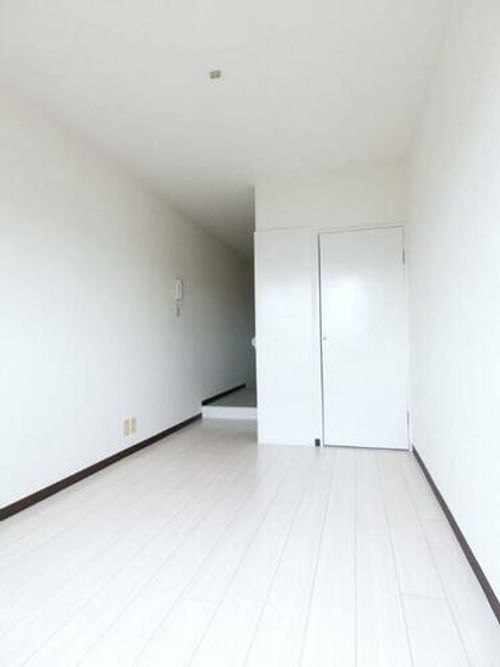 総持寺3番館303の内装