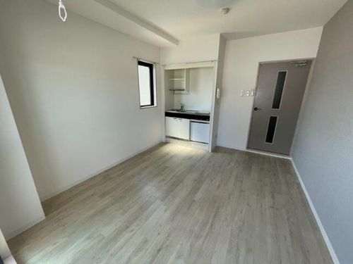 エイチ・ツー・オー河内長野210の内装