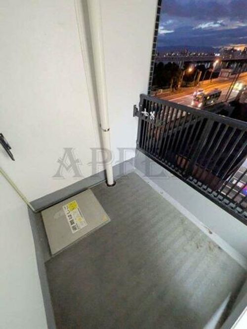 ONLYONE梅田北の内装