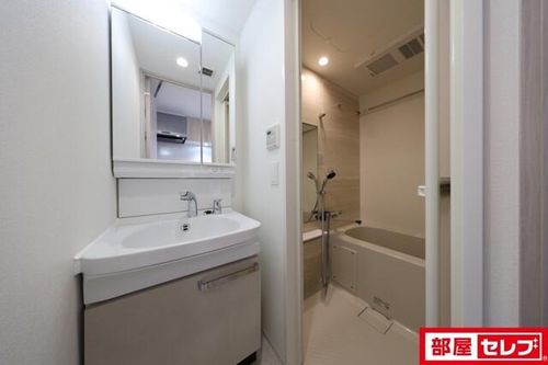 メイクスアート金山SOUTH203の内装