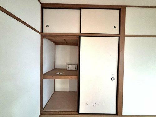 大阪府羽曳野市羽曳が丘西1丁目(一戸建)の賃貸物件の内装