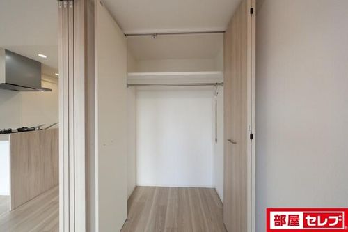 メイクスアート金山SOUTH807の内装