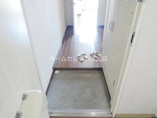 ラパンジール粉浜の玄関