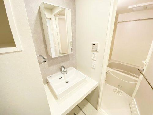 コンフォリア・リヴ北浜淡路町の内装