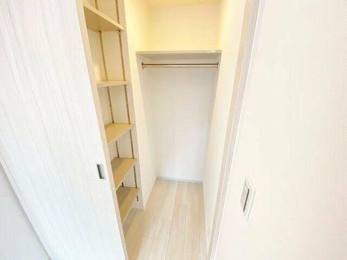 コンフォリア・リヴ北浜淡路町の内装