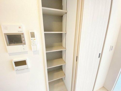 コンフォリア・リヴ北浜淡路町の内装