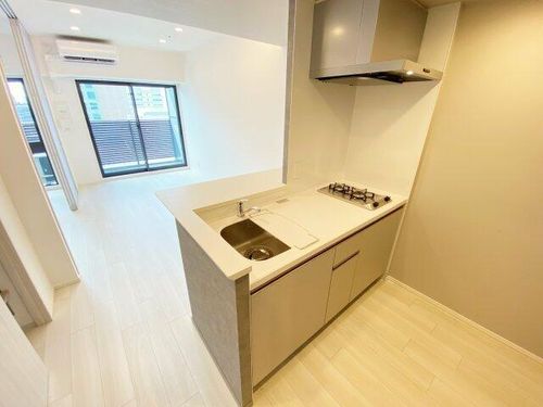 コンフォリア・リヴ北浜淡路町のキッチン