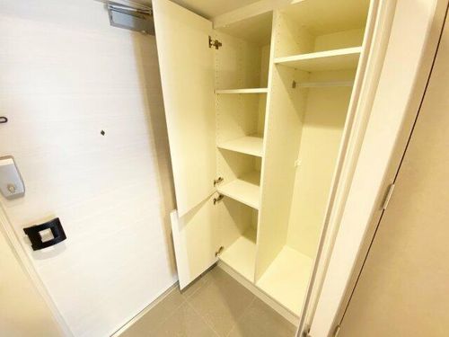 コンフォリア・リヴ北浜淡路町の内装