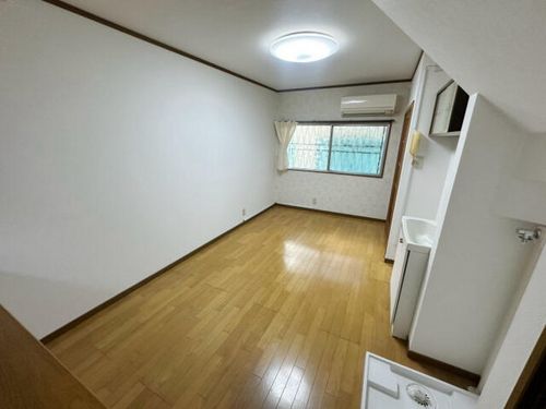 兵庫県神戸市中央区中山手通4丁目(一戸建)の賃貸物件1-2の内装
