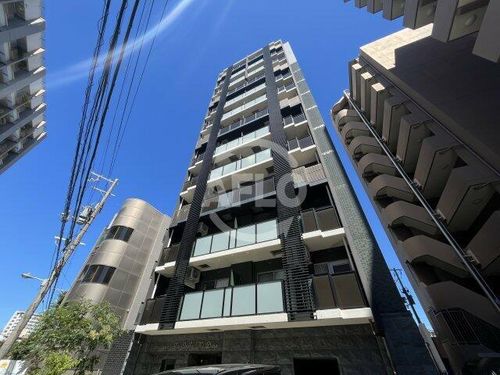 プレサンス新大阪ザ・デイズの外観