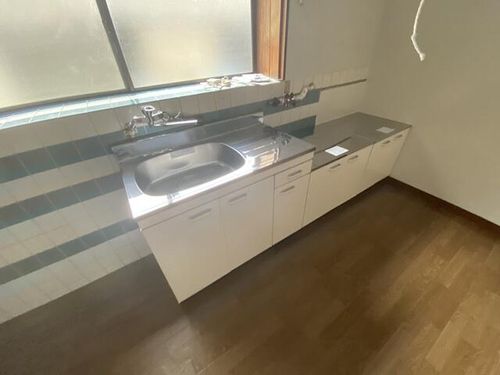 兵庫県姫路市飾磨区若宮町(一戸建)の賃貸物件1のキッチン