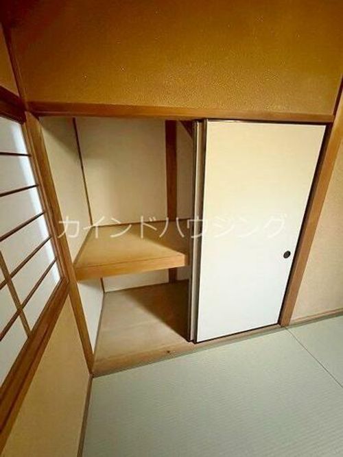 大阪府泉佐野市泉ケ丘5丁目(一戸建)の賃貸物件の内装