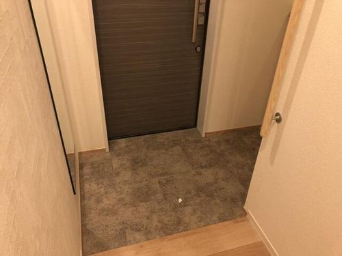 シャーメゾン フクサキの玄関