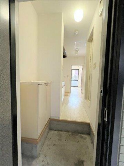 大阪府大阪市東淀川区小松1丁目(アパート)の賃貸物件の玄関