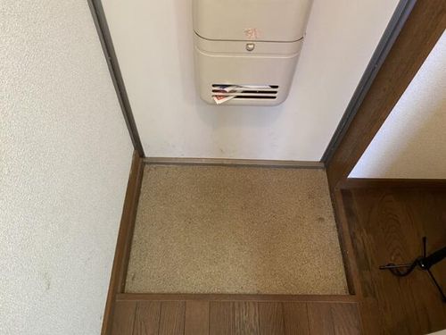 ノーブル青山Ⅰ106の玄関
