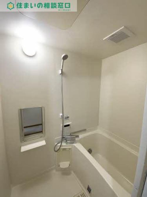 愛知県岡崎市東大友町字西浦(アパート)の賃貸物件の風呂