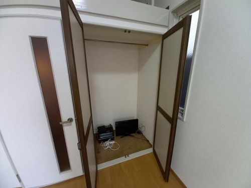 ハイム北八代202の内装