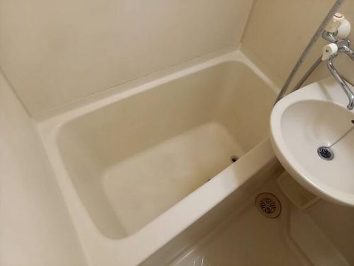 ハイム北八代202の風呂