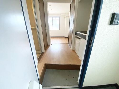 サンパールⅡの玄関