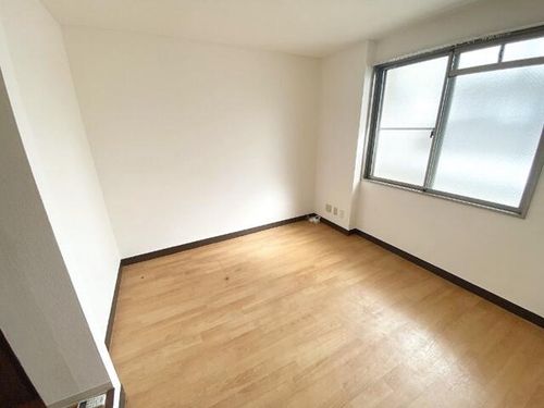 サンパールⅡの内装