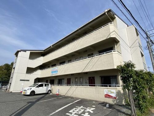 リープラス滝野社303の外観